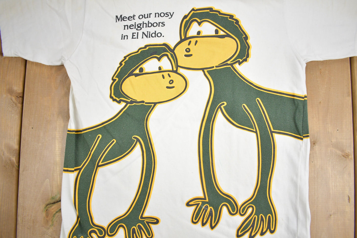 Vintage 1990s Meet Our Nosy Neighbours in El Nido Monkey Graphic T Shirt / Vintage T Shirt / Streetwear / Graphic Tee