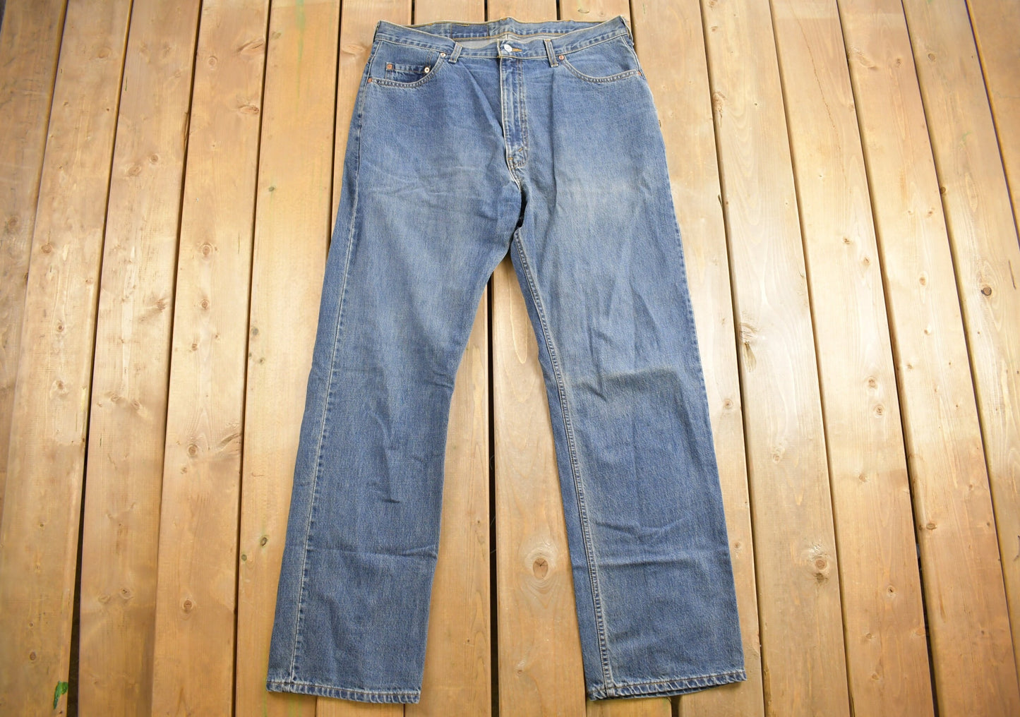 Vintage 1990s Levi's 528 Metro Fit Denim Jeans Size 38 x 34 / Mid Wash / Vintage Denim / Made in Canada / Jeans / Red Tab