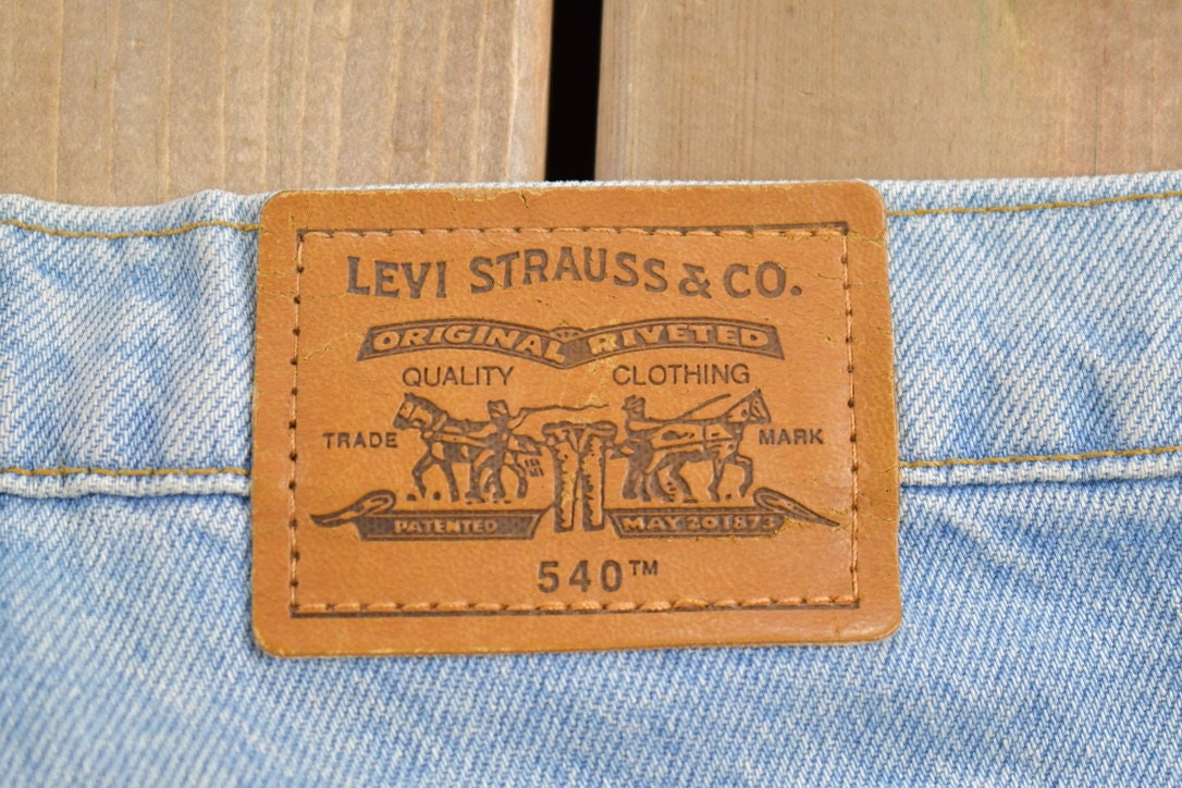 Vintage 1990s Levi's 540 Brown Tab Jeans Size 29 x 32 / 90s Denim / Streetwear / Relaxed Fit Jeans / Vintage Levi's