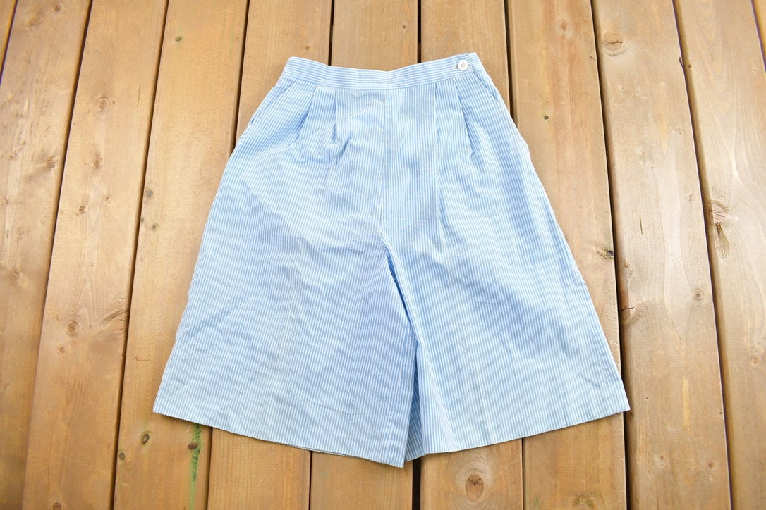 Vintage 1980s Charisma Pleated Striped Shorts Size 25 x 10