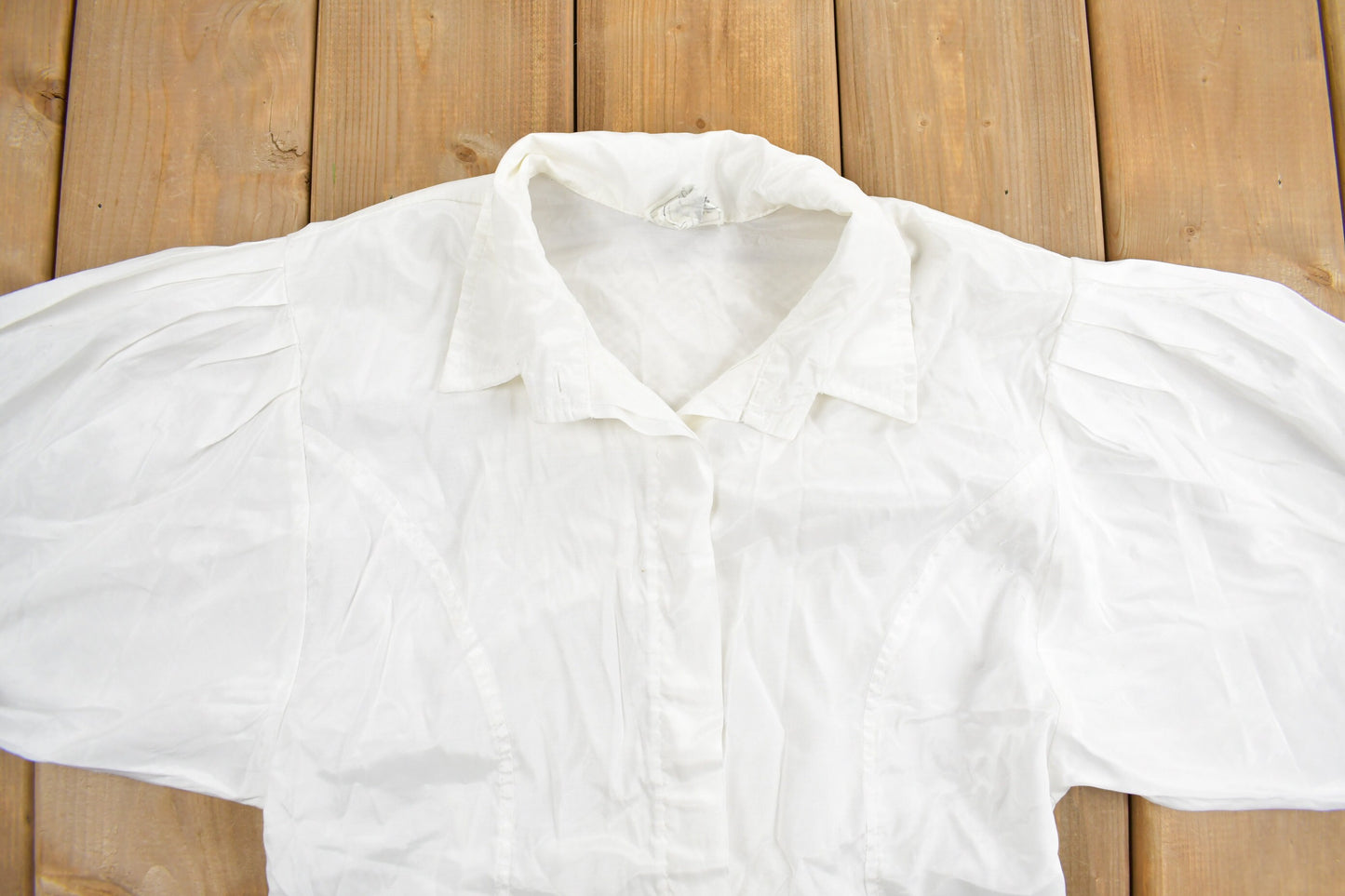 Vintage 1990s Womens Blank White Puff Sleeve Button Up Shirt / 1990s Button Up / Vintage Flannel / Basic Button Up / Rock and Roll Shirt