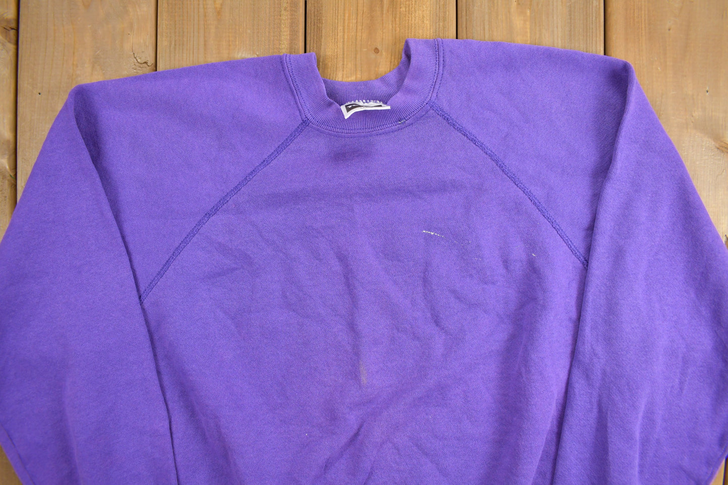 Vintage 1980s Purple Tultex Blank Crewneck Sweatshirt / 80s Crewneck / Made In USA / Essential / Streetwear / 80s Blank / Size Large