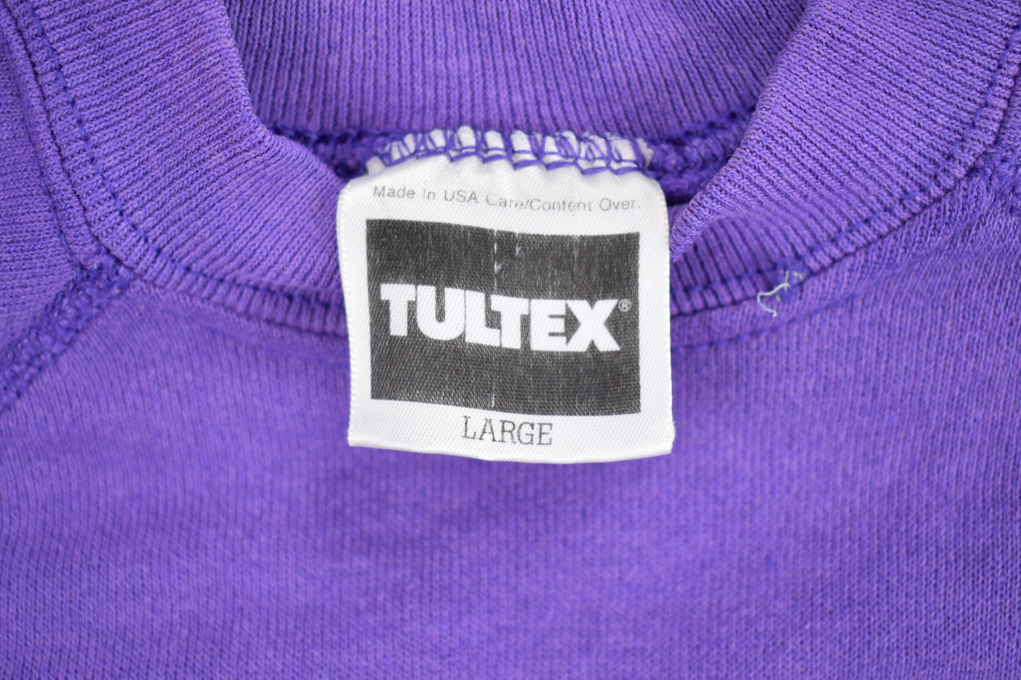 Vintage 1980s Purple Tultex Blank Crewneck Sweatshirt / 80s Crewneck / Made In USA / Essential / Streetwear / 80s Blank / Size Large