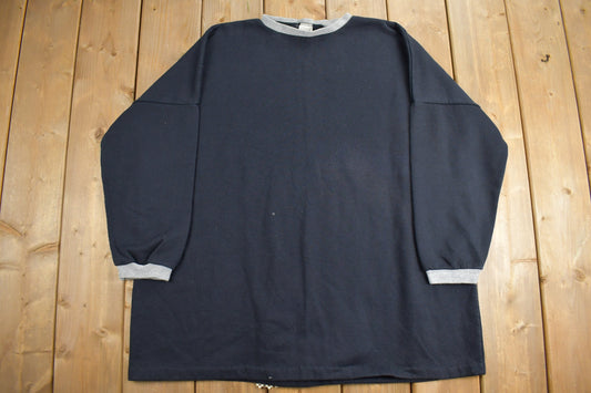 Vintage 1990s Black Blank Crewneck Sweatshirt / 90s Crewneck / Made In Canada / Essential / Streetwear / 90s Blank / One Size