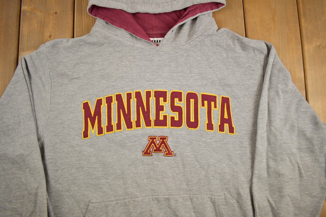 Vintage 1990s University of Minnesota Hoodie / 90s Hoodie / Vintage Hoodie / Grey / Collegiate / Sportswear / E