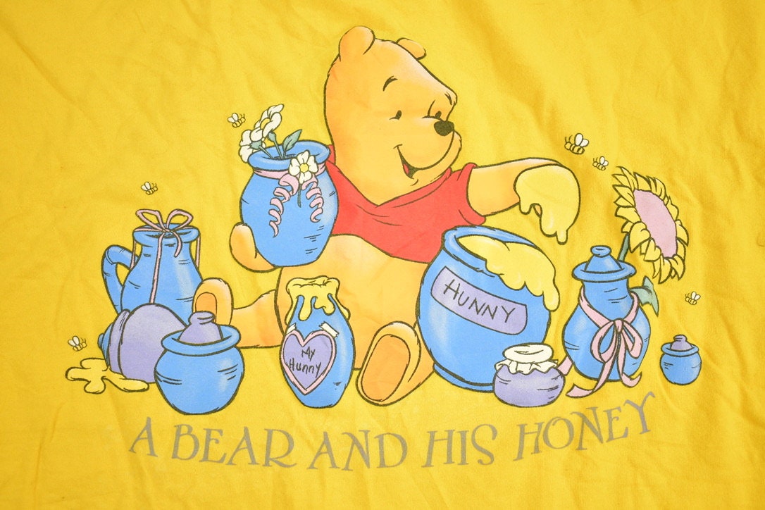 Vintage 1990s Disney Winnie the Pooh Graphic T-Shirt / Cute Winnie The Pooh / Streetwear / Retro Style / 90s Graphic Tee