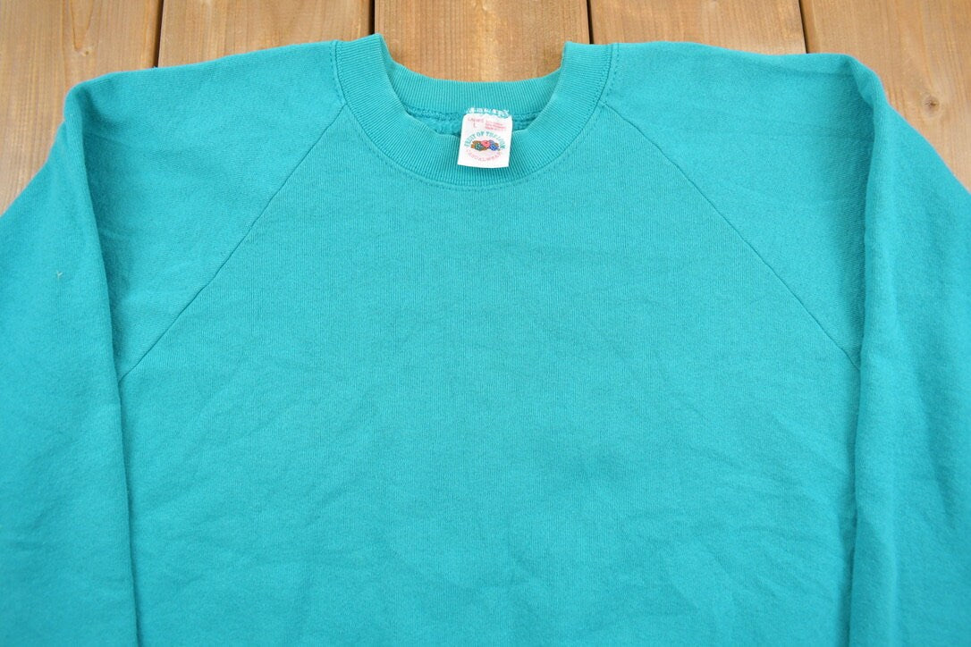 Vintage 1980s Womens Blank Teal Crewneck Sweatshirt / 80s Crewneck / Made In USA / Essential / Raglan / 90s Blank / Fruit Of The Loom /