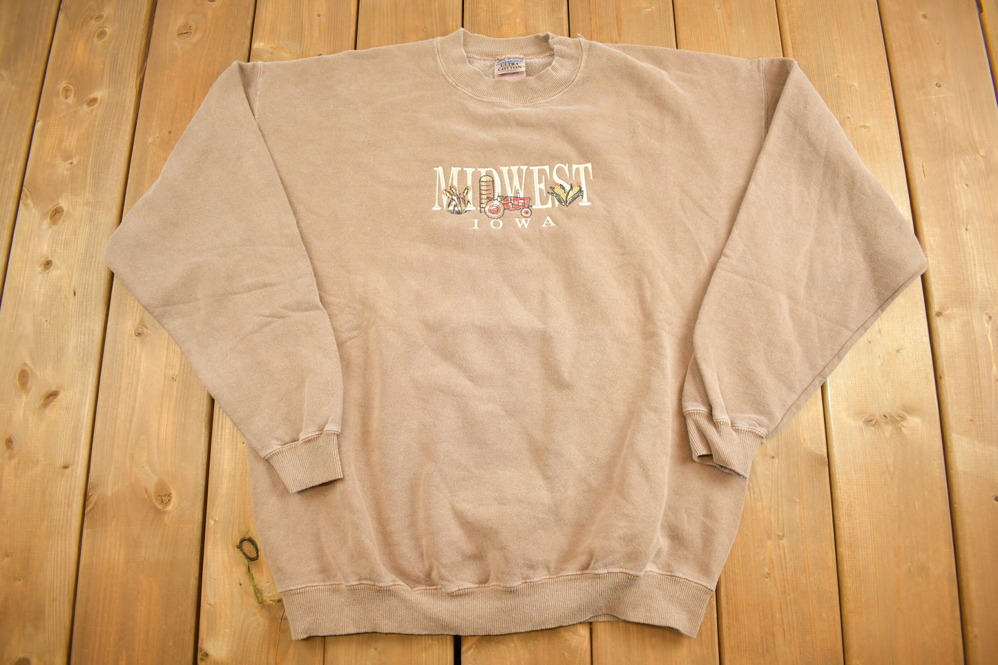 Vintage 1990s Midwest Iowa Tourist Sweatshirt / 90s Crewneck / Made In Canada / Essential / Streetwear / 90s Activewear / Embroidered