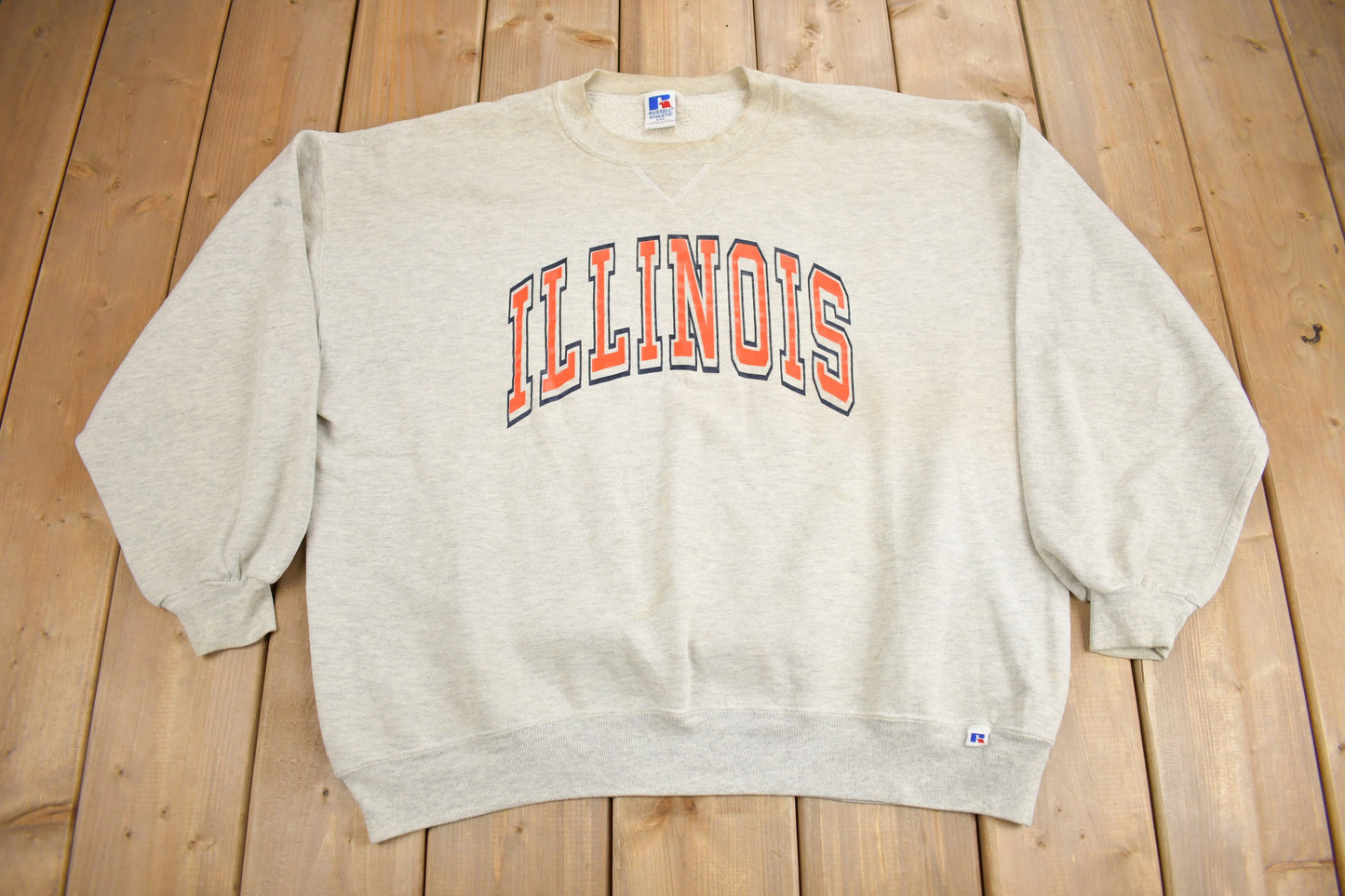 Vintage 1990s University of Illinois Collegiate Crewneck / NCAA Sweatshirt / Sportswear / Americana / Russell Athletics