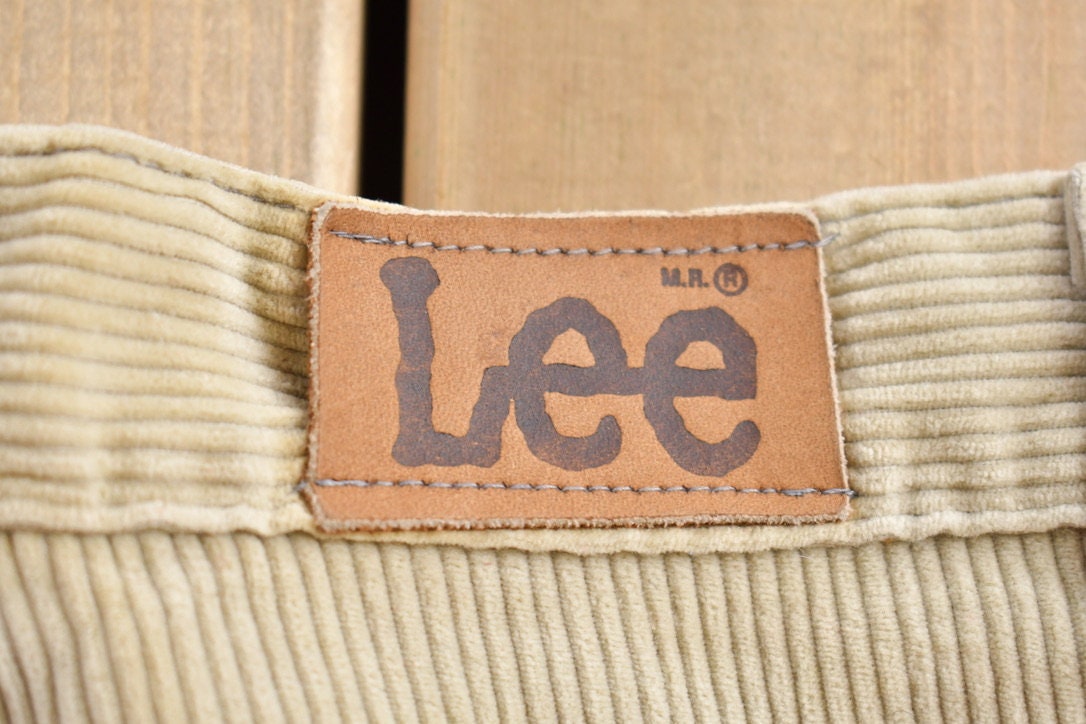 Vintage 1970s Lee Beige Corduroy Trousers Size 27 x 29.5