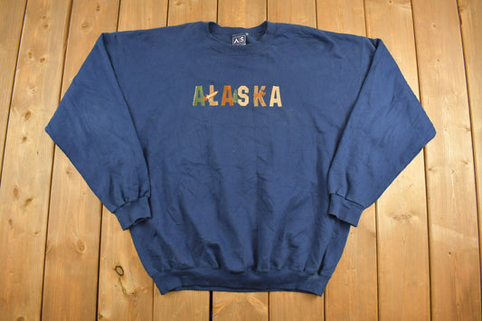 Vintage 1990s Alaska Wilderness Crewneck Sweatshirt / 90s Crewneck / Souvenir Sweater / Streetwear / Travel And Vacation / Embroidered