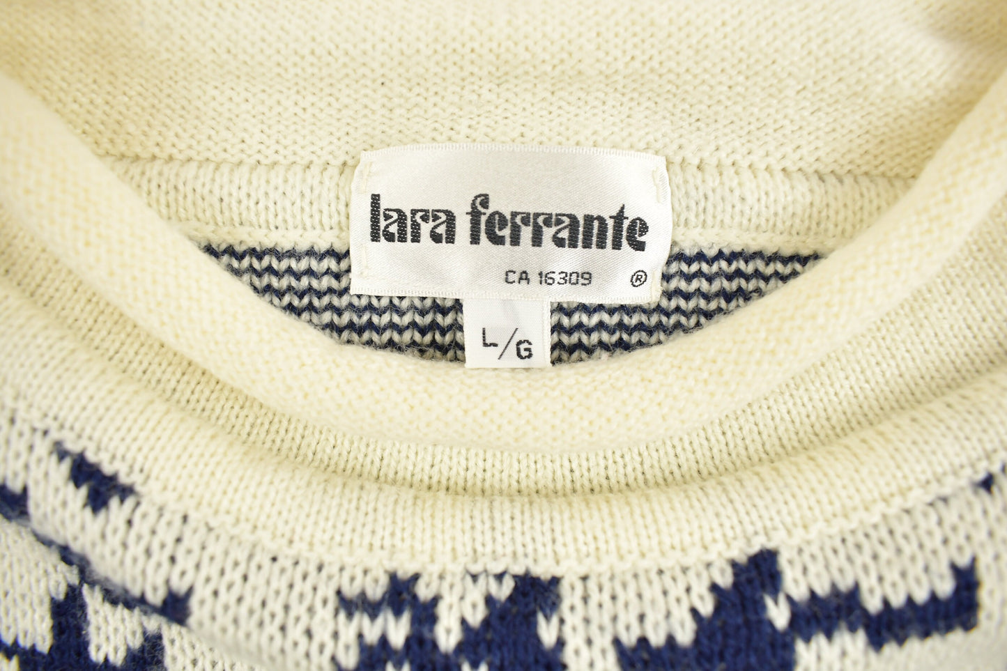 Vintage 1990s Lara Ferrante Knitted Mock Neck Sweater / Vintage 90s Crewneck / Christmas / Abstract Pattern / Pullover Sweatshirt