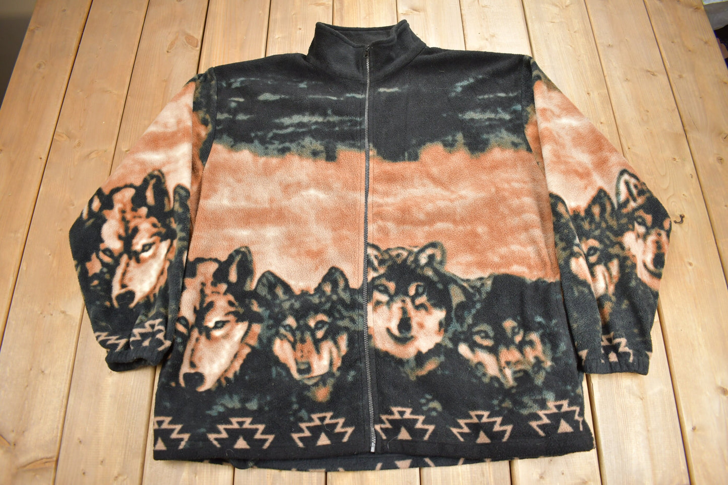 Vintage 1990s Husky Theme All Over Print Fleece Sweater / All Over Pattern / Outdoorsman / Dog Sweater