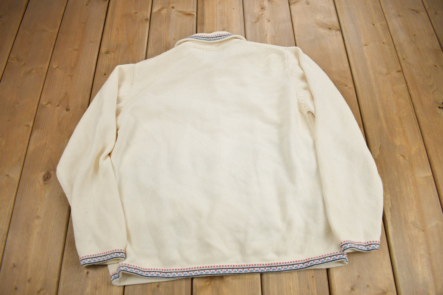 Vintage 1990s Tabi International Winter Theme Knit Sweater / Embroidered / Holiday Collection / Size Large Women's