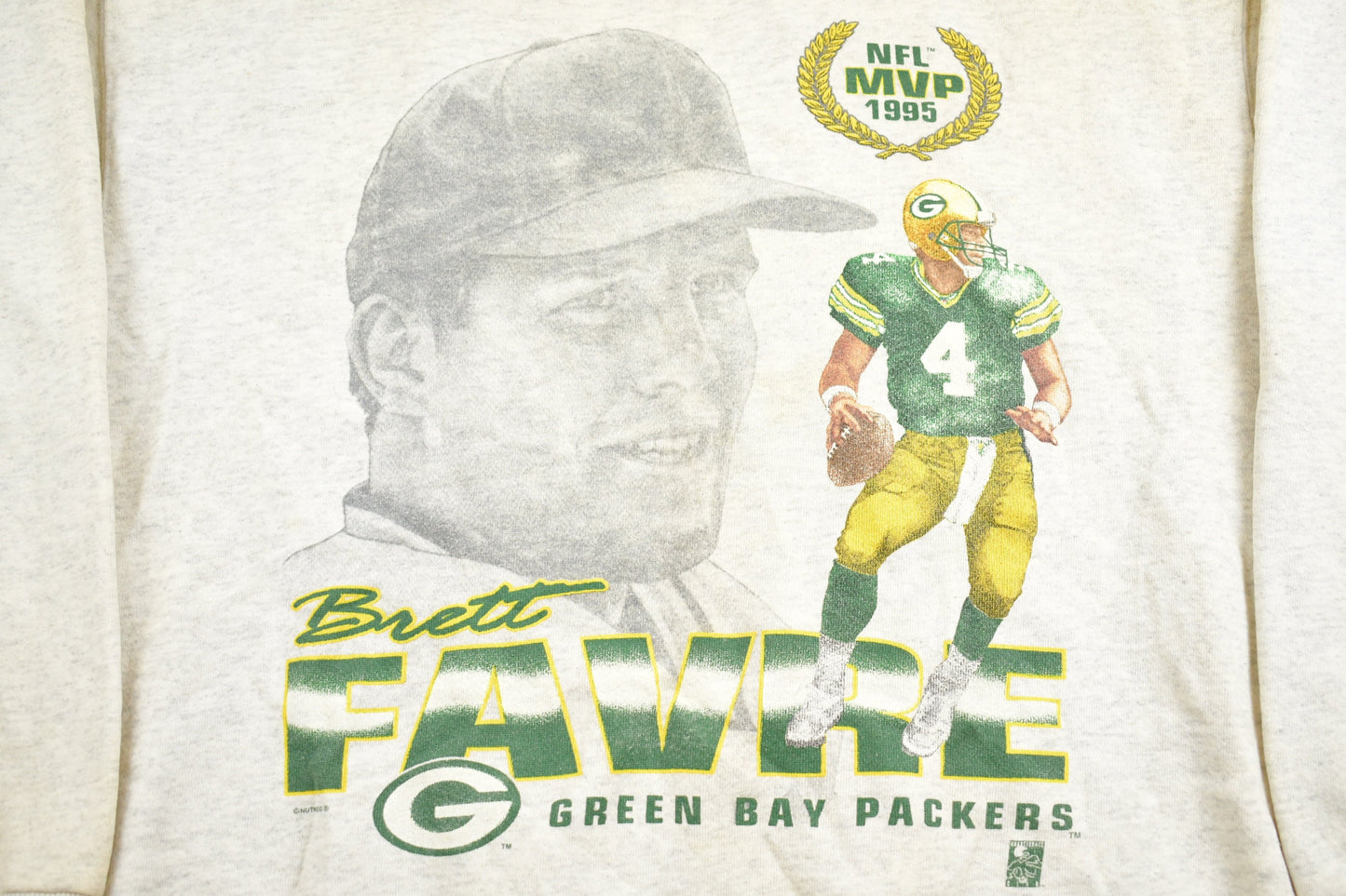 Vintage 1995 Brett Favre Green Bay Packers NFL Graphic Crewneck / 90s Crewneck / Vintage Super Bowl Sweater / Football Sweatshirt