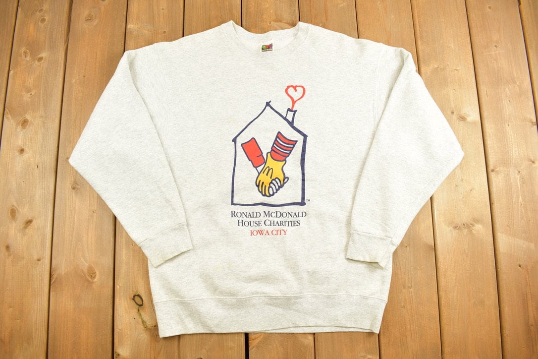 Vintage 1990s Ronald McDonald Charity Crewneck Sweatshirt / 90s Crewneck / Iowa / Essential / Streetwear / 90s McDonalds / Grey Crewneck