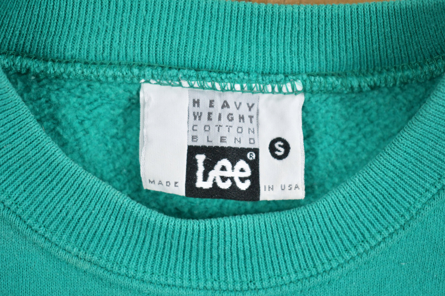 Vintage 1990s Lee Blank Basic Crewneck Sweatshirt / Made in USA / 90s Crewneck / Vintage Basics / Athleisure / Streetwear / Essentials