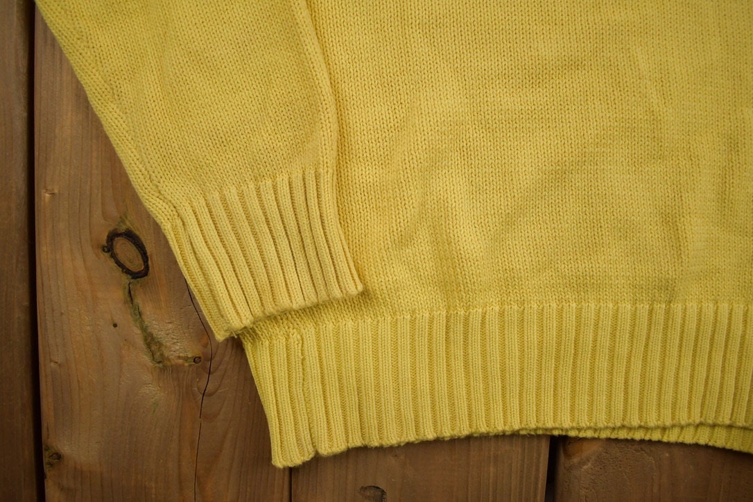 Vintage 1990s Claybrooke Yellow Knit Crewneck Sweater / Vintage 90s Crewneck / Knit Sweater / Streetwear / Blank Sweater