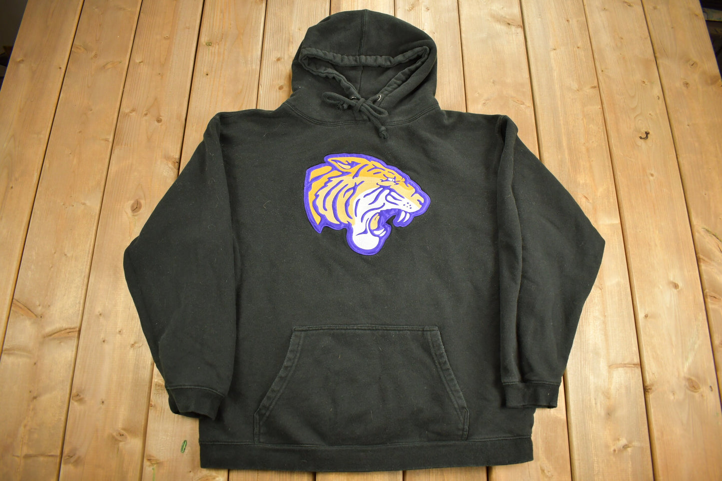 Vintage 1990s Collegiate Tigers Black Hoodie / Embroidered  / Sportswear / Americana / Vintage Hoodie / Sweater