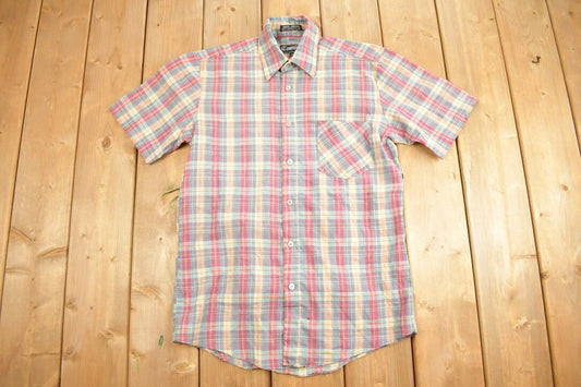 Vintage 1990s Townsly Plaid Short Sleeve Button Up Shirt / Woven Gingham / Plaid Pattern / Casual Shirt / Gingham Shirt