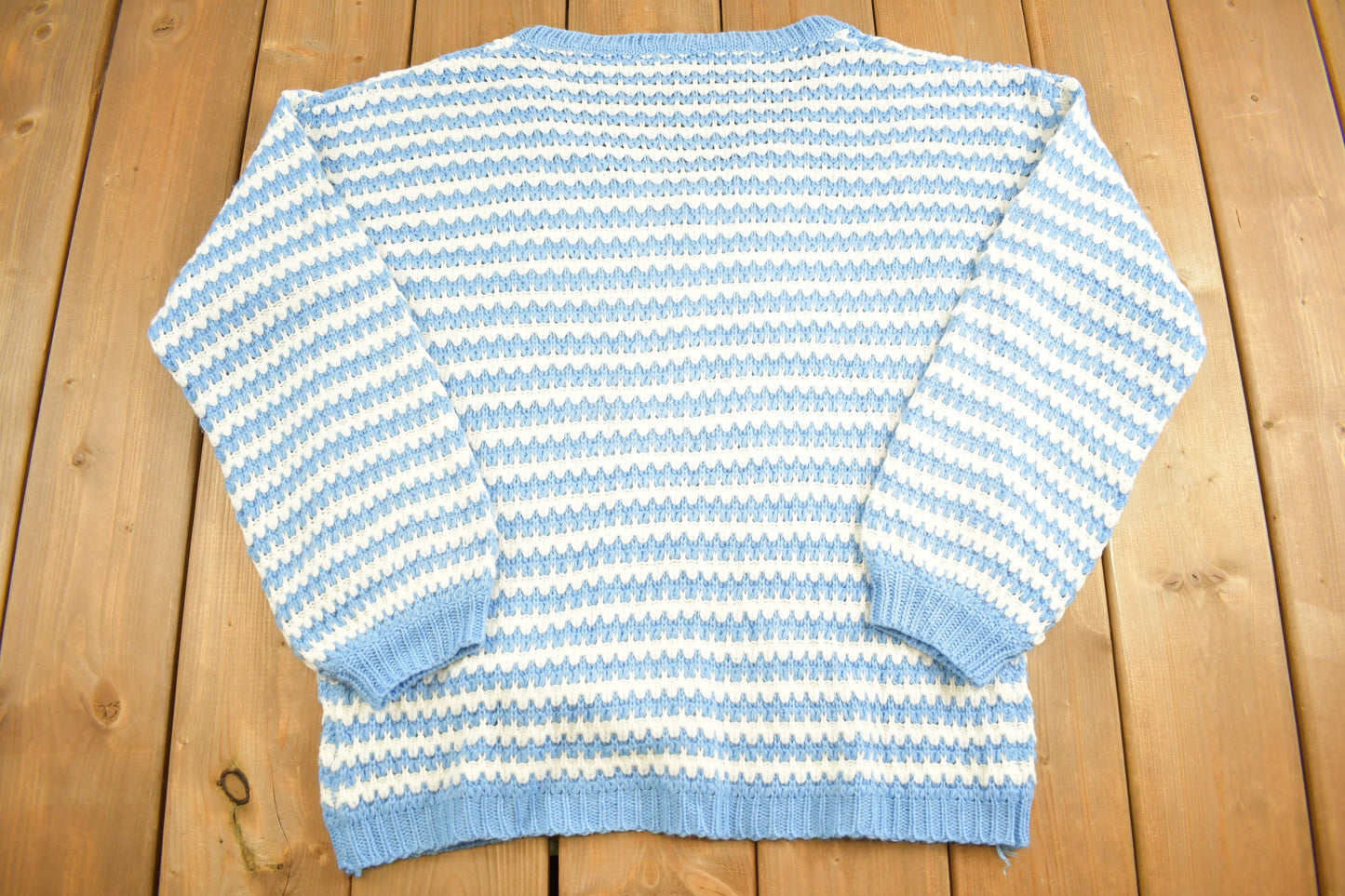 Vintage 1990s Striped Blue Knit V-Neck Sweater / Vintage 90s Crewneck / Stripy Sweater / Pullover Sweatshirt / Pattern Sweater