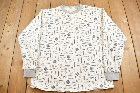 Vintage 1990s Tools Pattern Crewneck Sweatshirt / 90s Crewneck / Made In USA / Streetwear / Tool Theme / Woodworking / Carpentry / Size XL