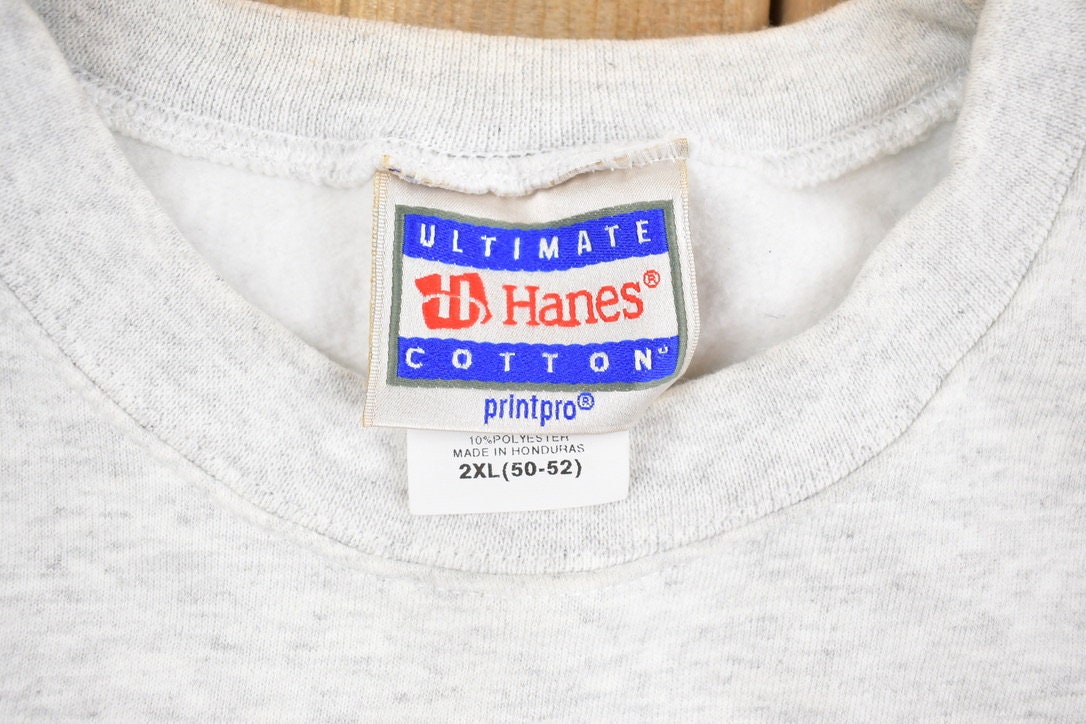 Vintage 1990s Tommy Douglas Quote Graphic Crewneck Sweatshirt / 90s Crewneck / Made In USA / Streetwear / "Courage, My Friends" /