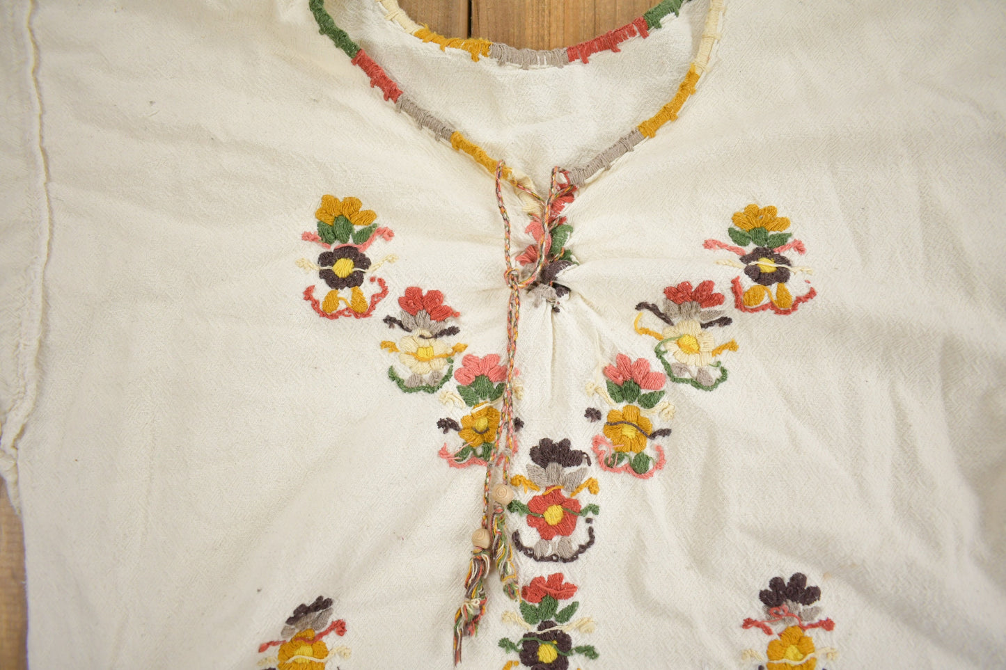 Vintage 1960s Embroidered Mexican Sun Dress Shirt