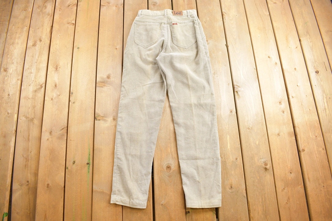 Vintage 1970s Lee Beige Corduroy Trousers Size 27 x 29.5
