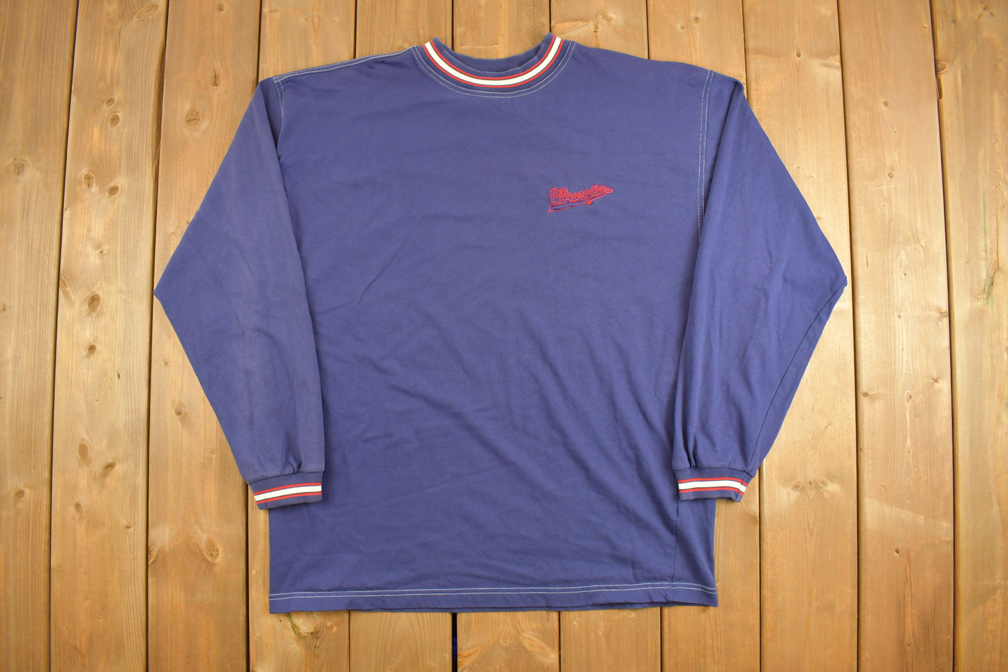 Vintage 1990s Blue Wrangler Crewneck Sweatshirt / 90s Crewneck / Streetwear / Embroidered / Essentials / Vintage Wrangler / 90s Vintage