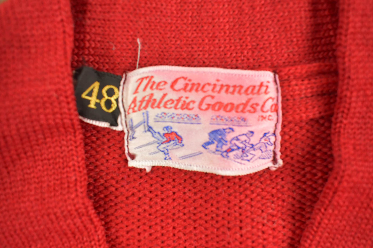 Vintage Cincinnati Athletic Goods Womens Knitted Sweater / Vintage 90s V-Neck / Pattern Sweater / Outdoor / Pullover Sweatshirt