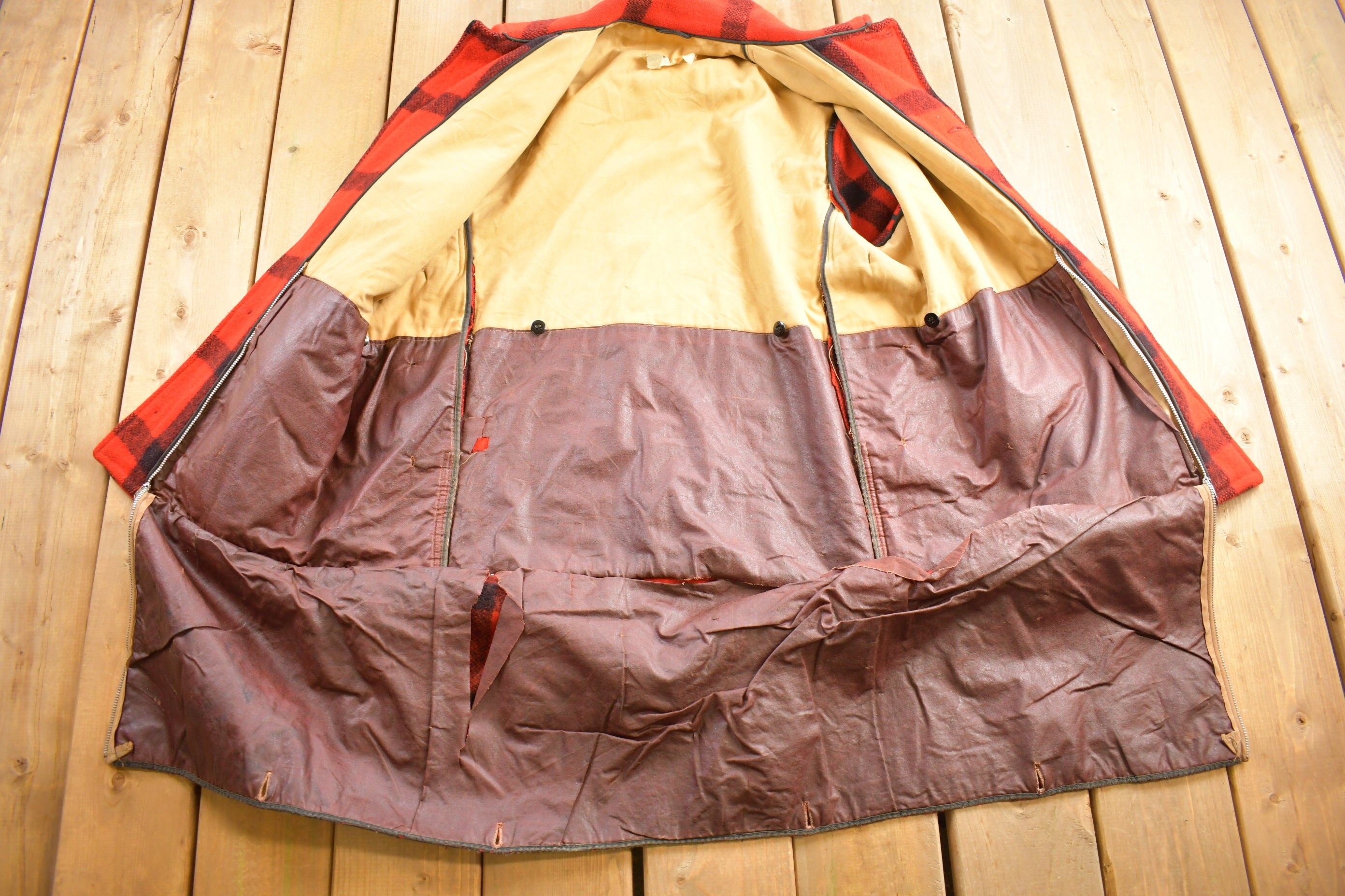 Vintage 1970s Falcon Brand 100% Wool Buffalo Plaid Jacket