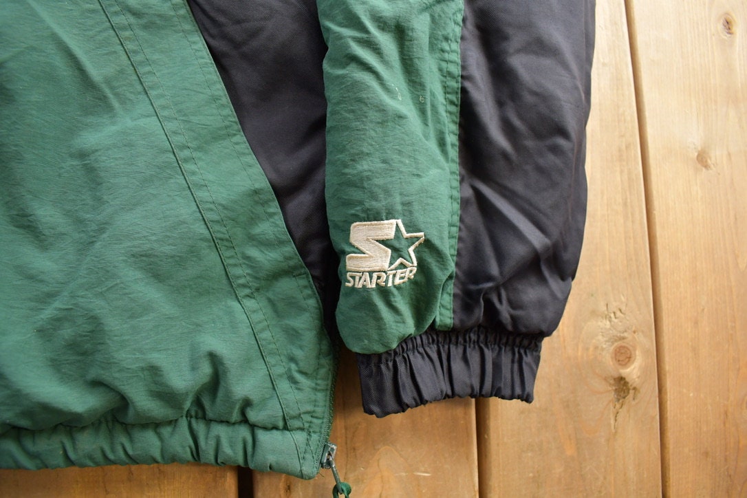 Vintage 1990s Green Bay Packers NFL Jacket / Starter Jacket / Football / Sportswear / Starter Pro Line / Quarter Zip / Embroidered / Size XL