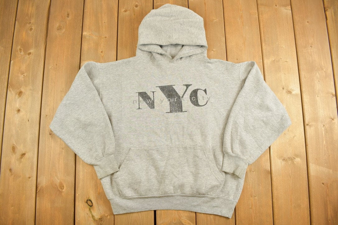 Vintage 1990s New York City Graphic Hoodie / 90s Hoodie / Vintage Sweater / 90s / New York / Tourist Sweater / Travel & Vacation