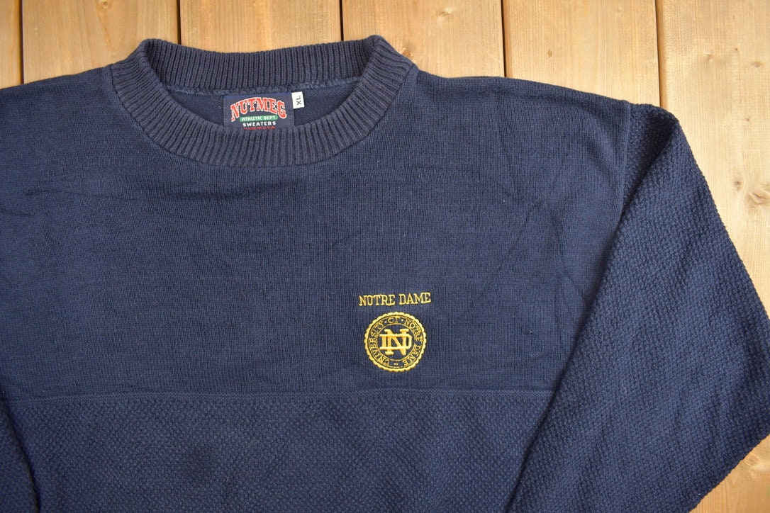 Vintage 1990s Notre Dame Navy Blue Knitted Sweater / Vintage 90s Crewneck / Made In USA / Sweatshirt / Football / NCAA / University