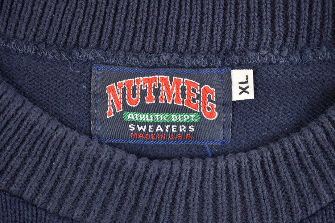 Vintage 1990s Notre Dame Navy Blue Knitted Sweater / Vintage 90s Crewneck / Made In USA / Sweatshirt / Football / NCAA / University