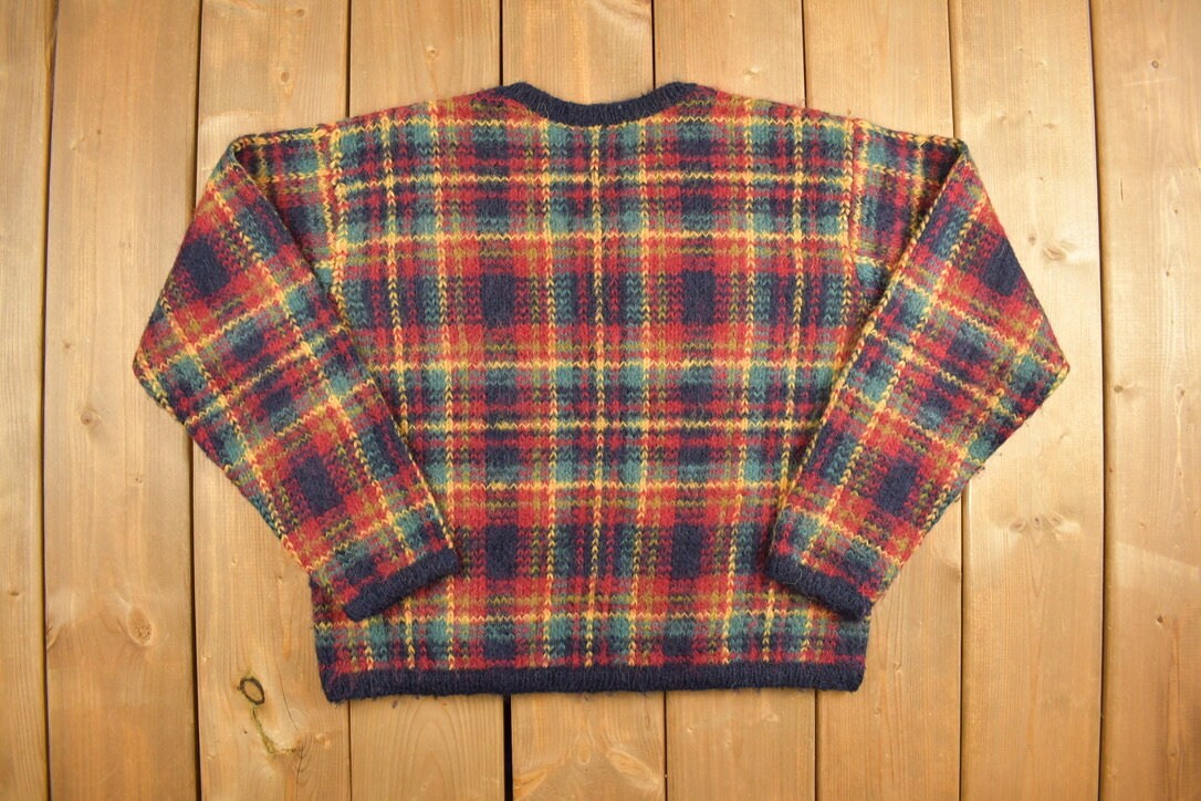 Vintage 1990s Paul Harris Plaid Knitted Sweater / Vintage 90s V-Neck / Pattern Sweater / Outdoor / Hand Knit / Pullover Sweatshirt / Golf