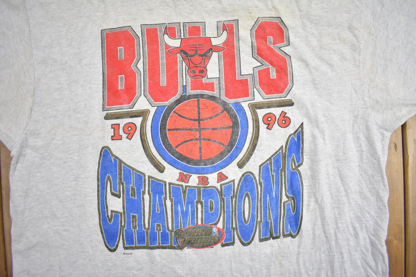 Vintage 1996 Chicago Bulls NBA Champions  T-Shirt