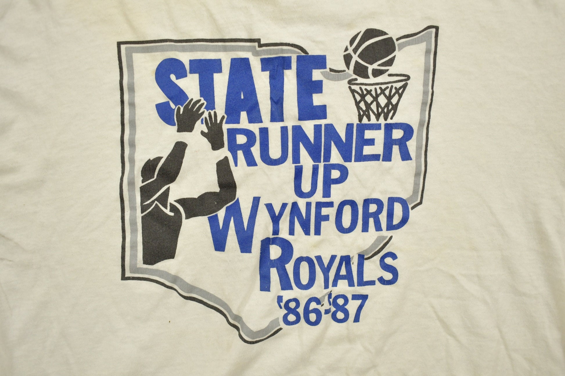 Vintage 1980s Wynford Royals Basketball Graphic T-Shirt