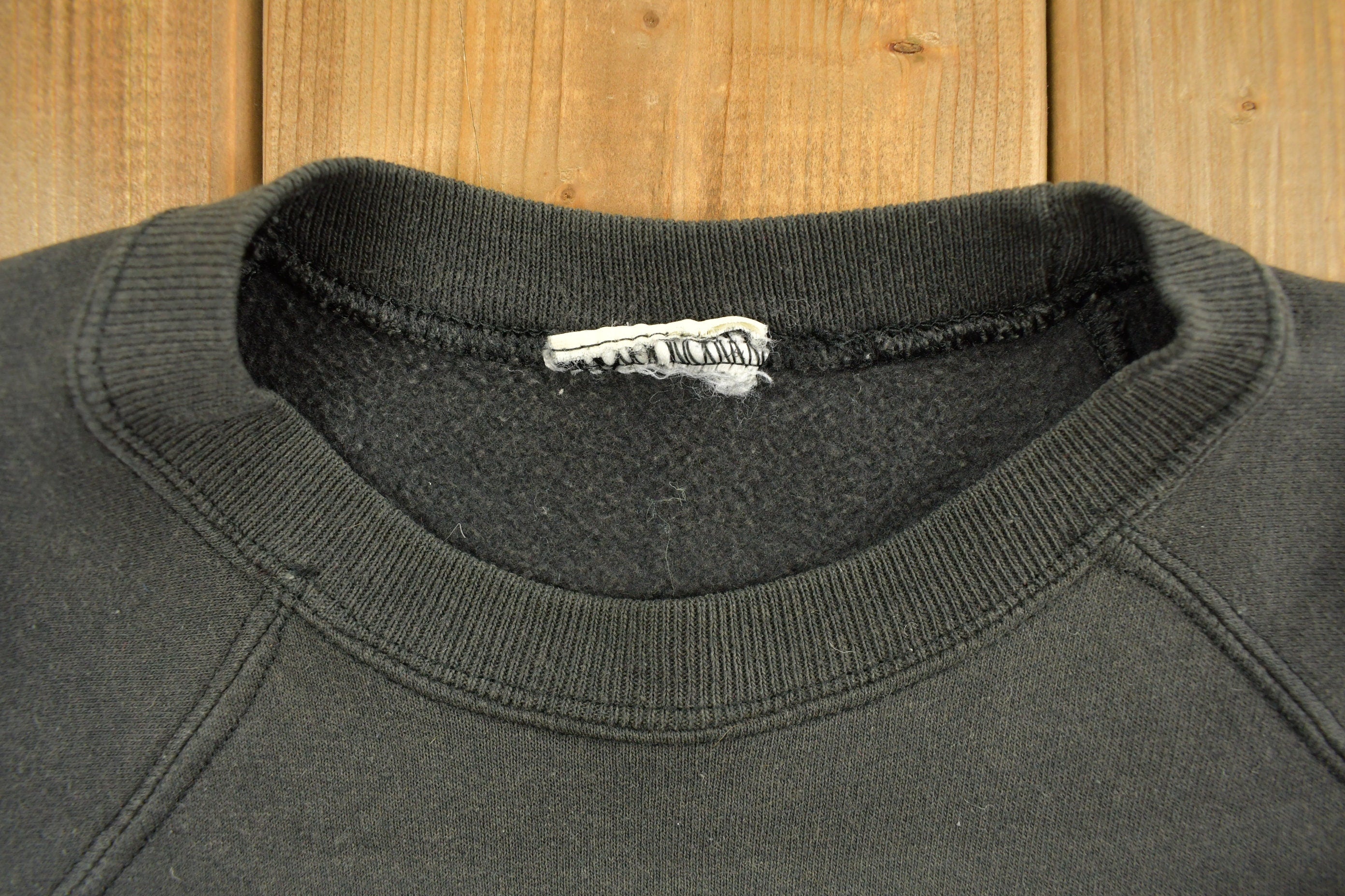 Vintage 1990s "It Is Finished" Jesus Graphic Raglan Crewneck