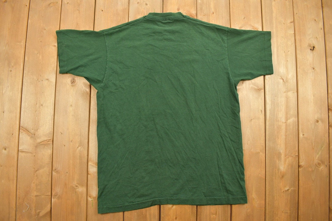 Vintage 1990s 30 Years Kitchener Waterloo Oktoberfest Graphic T-Shirt