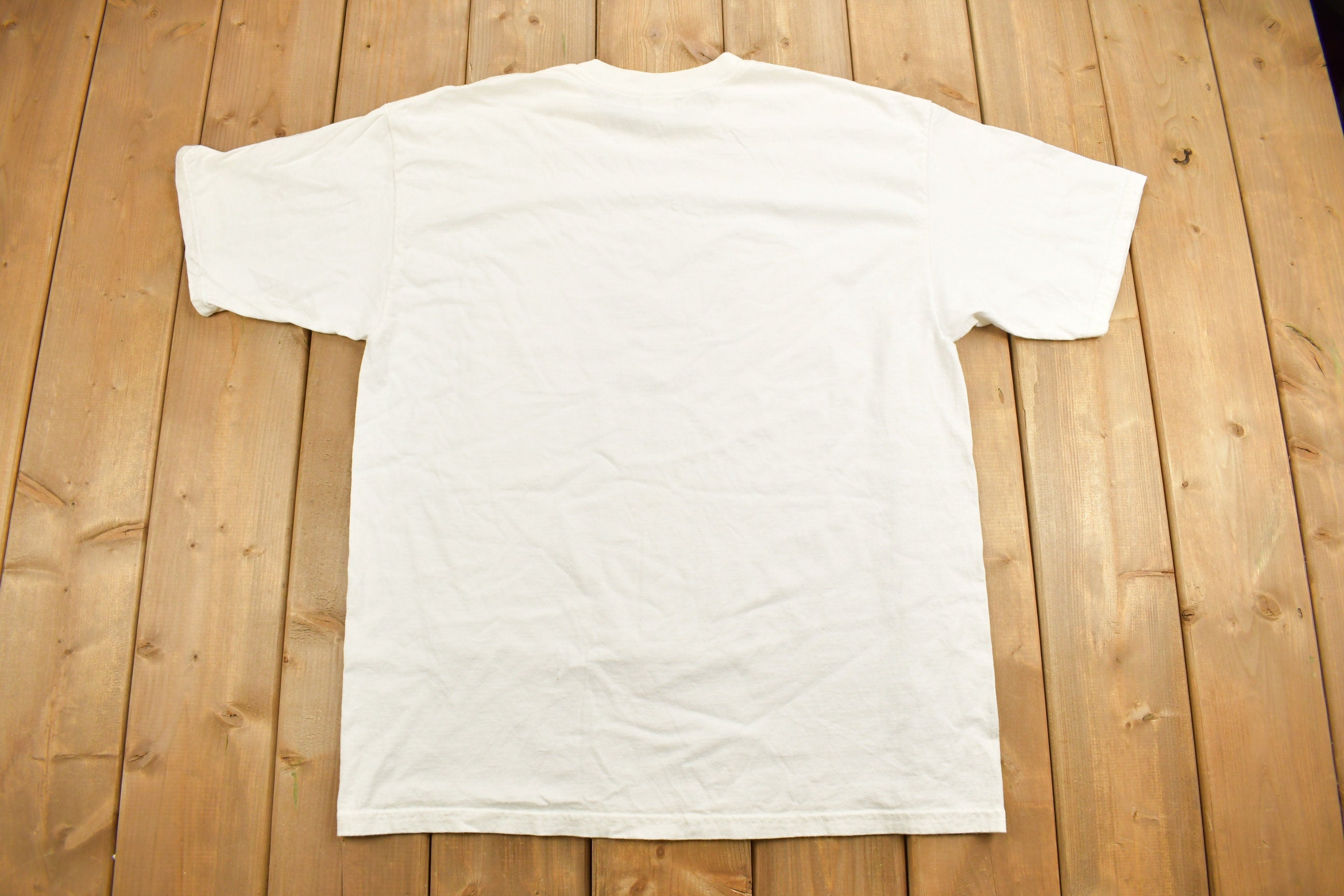 Vintage 1990s "Pearl Tribute" Graphic T Shirt