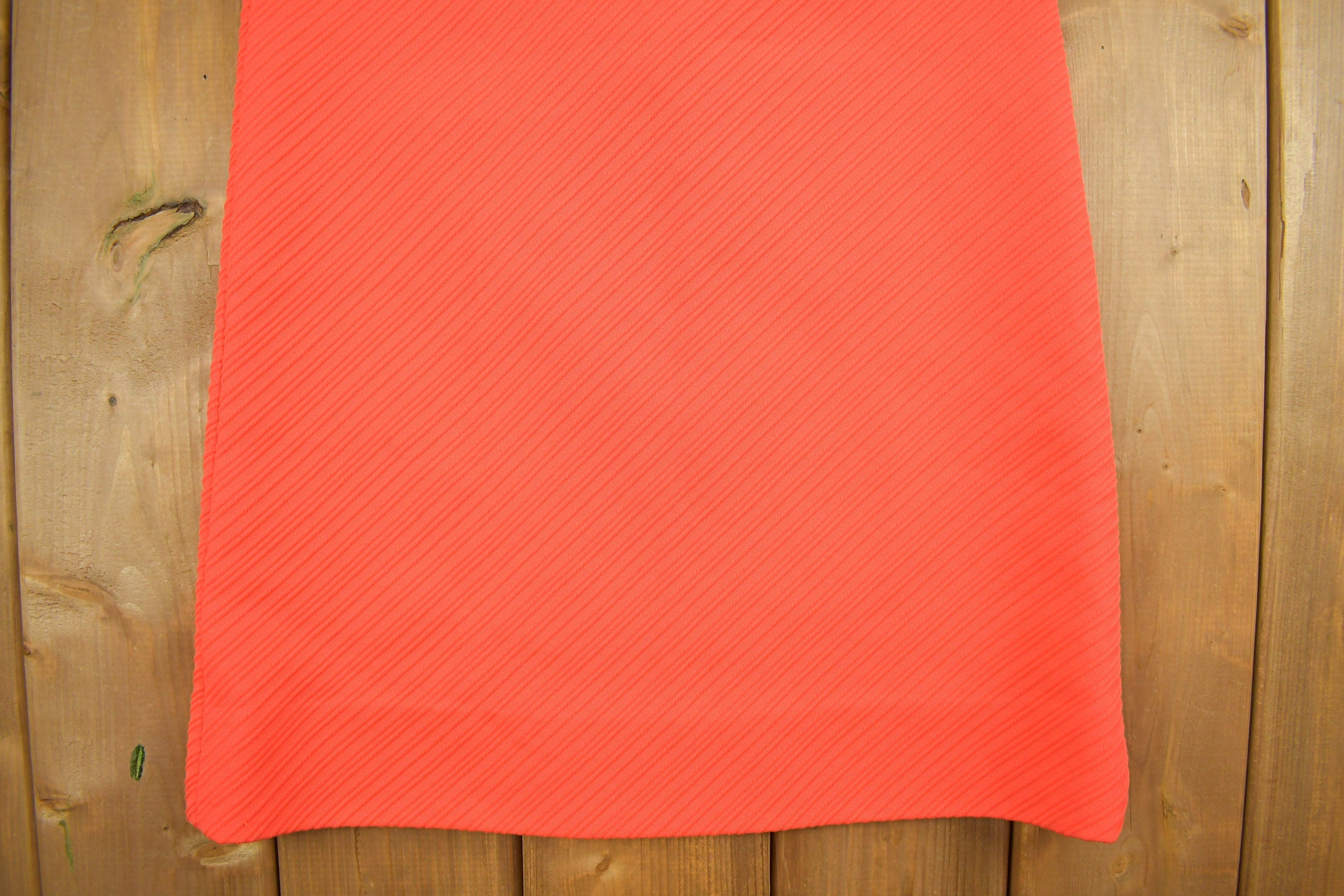 Vintage 1960s Sleeveless Orange Petite Ligue Dress