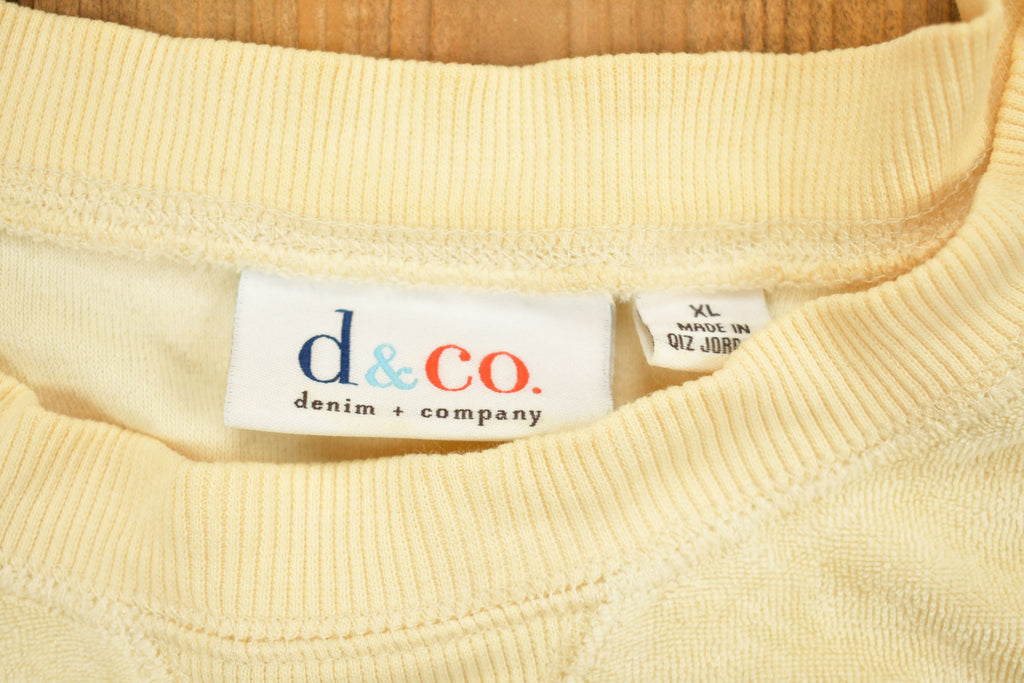 Vintage 1990s D&CO Knitted Short Sleeve Crewneck Sweater