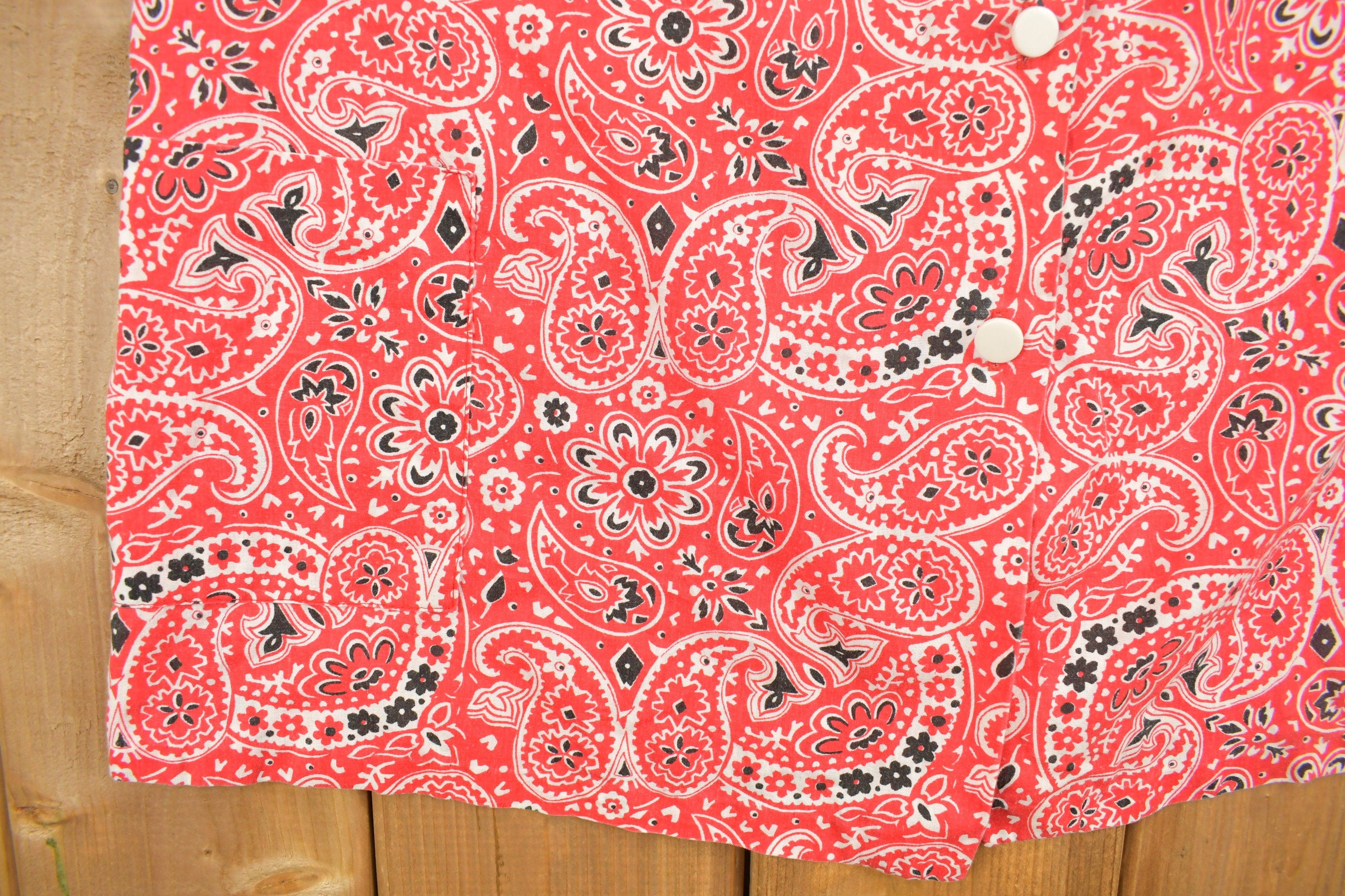 Vintage 1970s Red Paisley Button Up Shirt