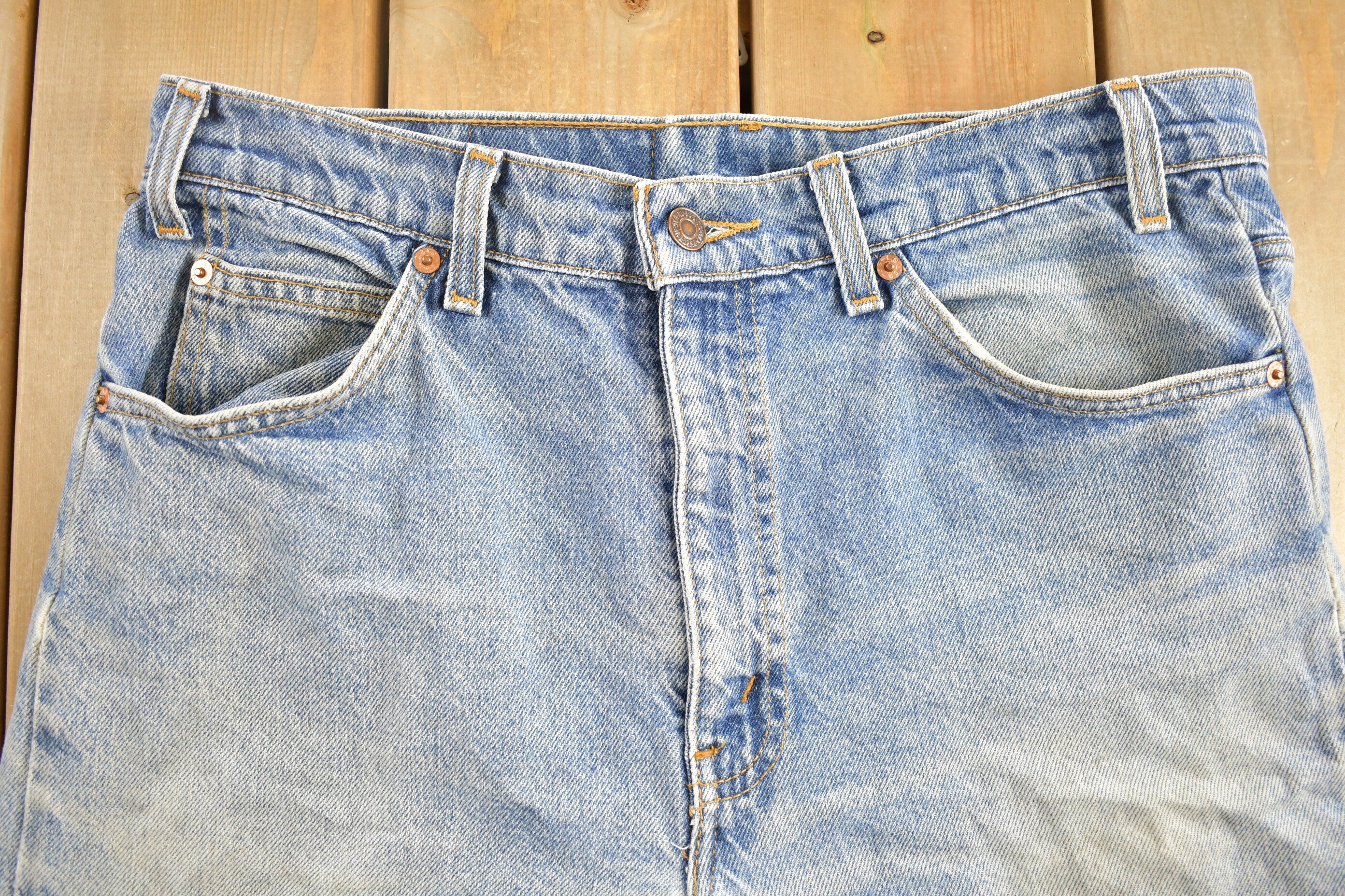 Vintage 1960s Levi's 505 Orange Tab Denim Jeans Size  32 x 31