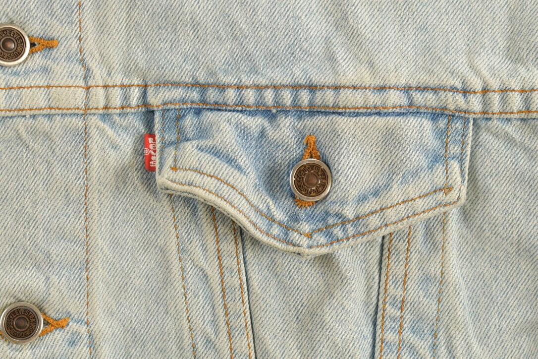 Vintage 1990s Levi's Red Tab Denim Jean Jacket / Distressed Denim / Streetwear / Vintage Distressed Levi's denim / Denim