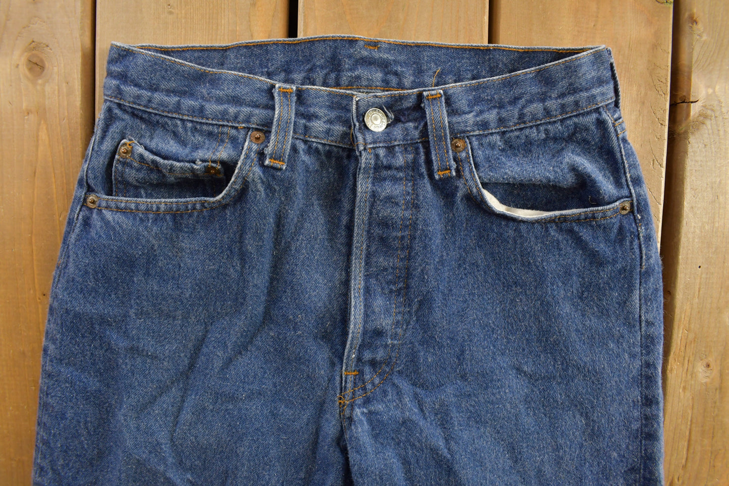 Vintage 1990s Levi's Red Tab Jeans Size 29 x 31 / Blue / Mid Wash / Vintage Denim / 90s Levi's / Straight Leg / Button Up