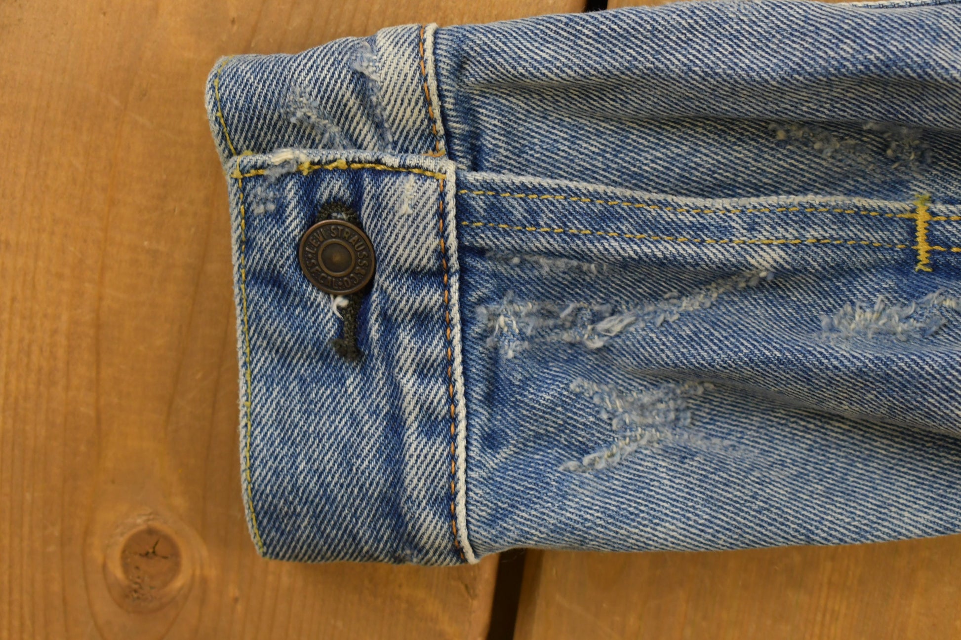 Vintage 1990s Levis Denim Jean Jacket