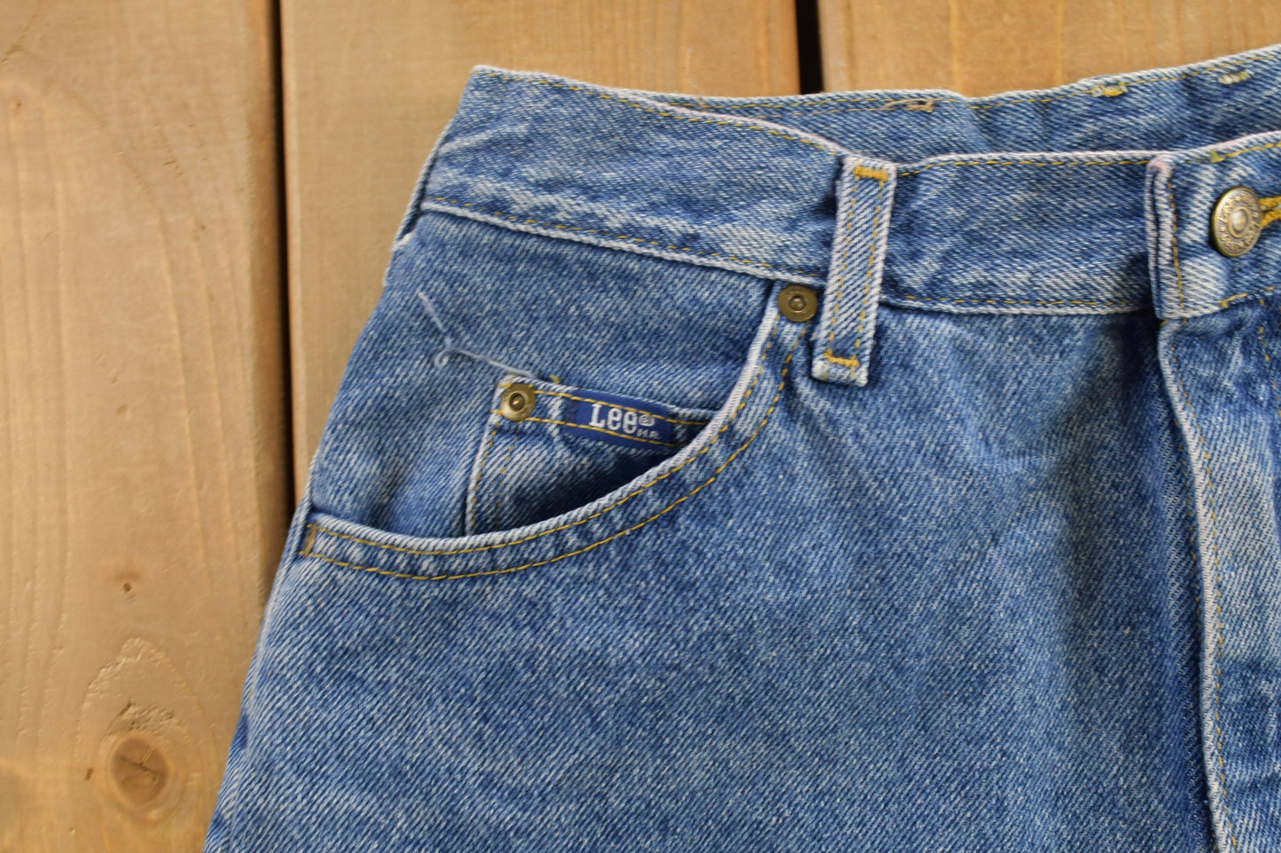 Vintage 1980s LEE Blue Jeans Size 30 x 27 / Streetwear Fashion / Denim / Made In USA / 80s / Lee Denim